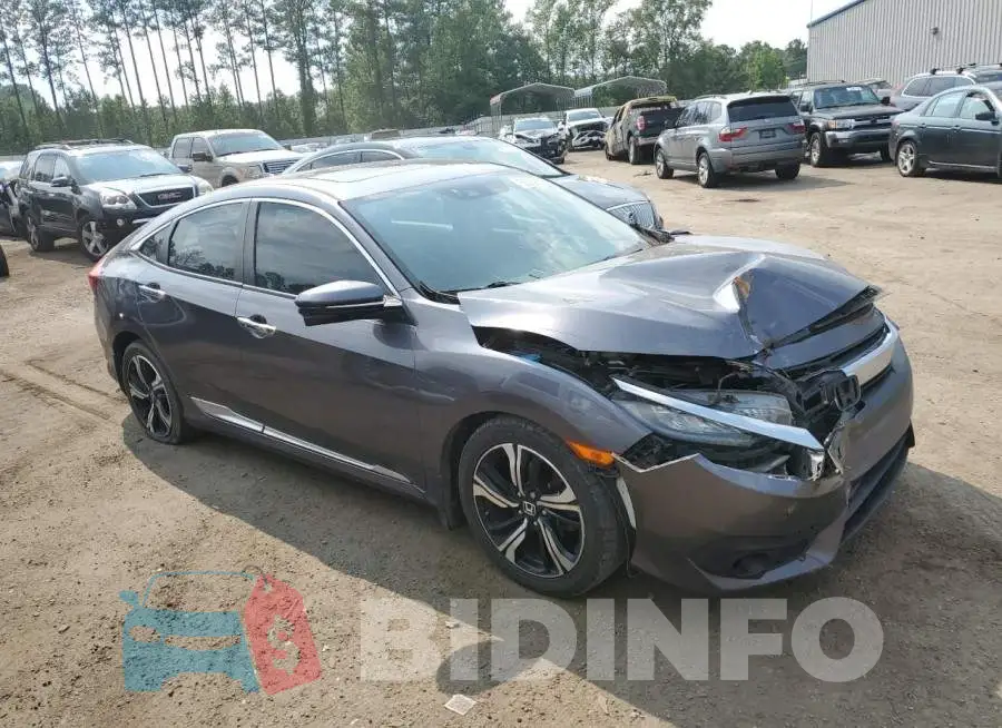 19XFC1F97GE018381 Photo# 4