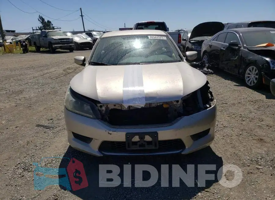 1HGCR2F30EA255637 Photo# 5