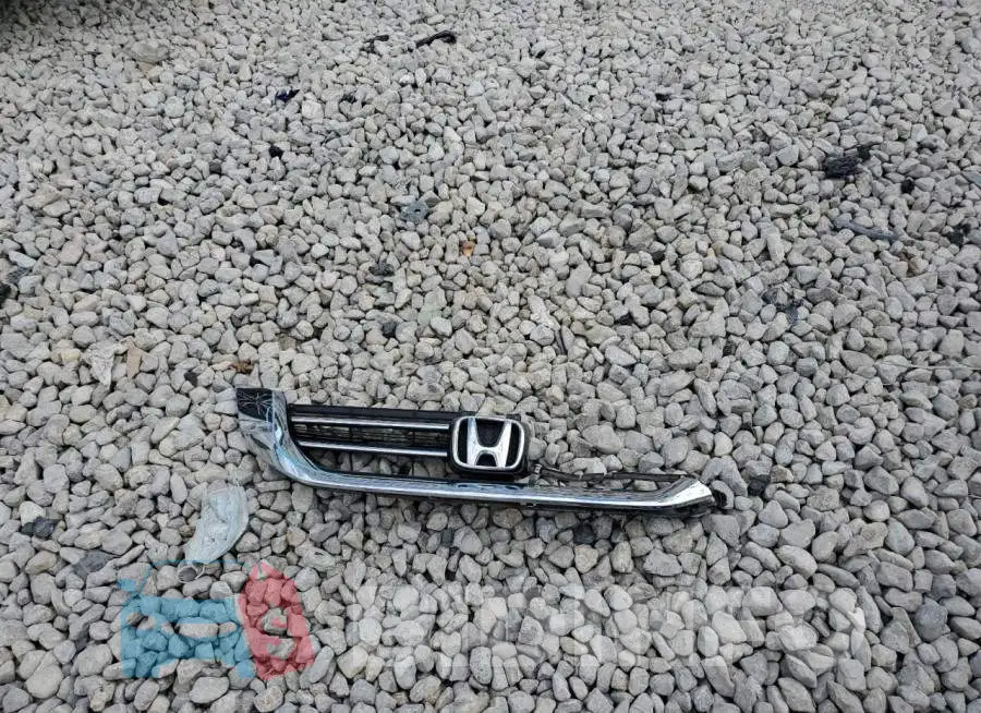 1HGCR3F84FA017731 Photo# 12