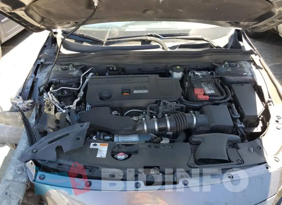 1HGCV2F32KA024472 Photo# 11