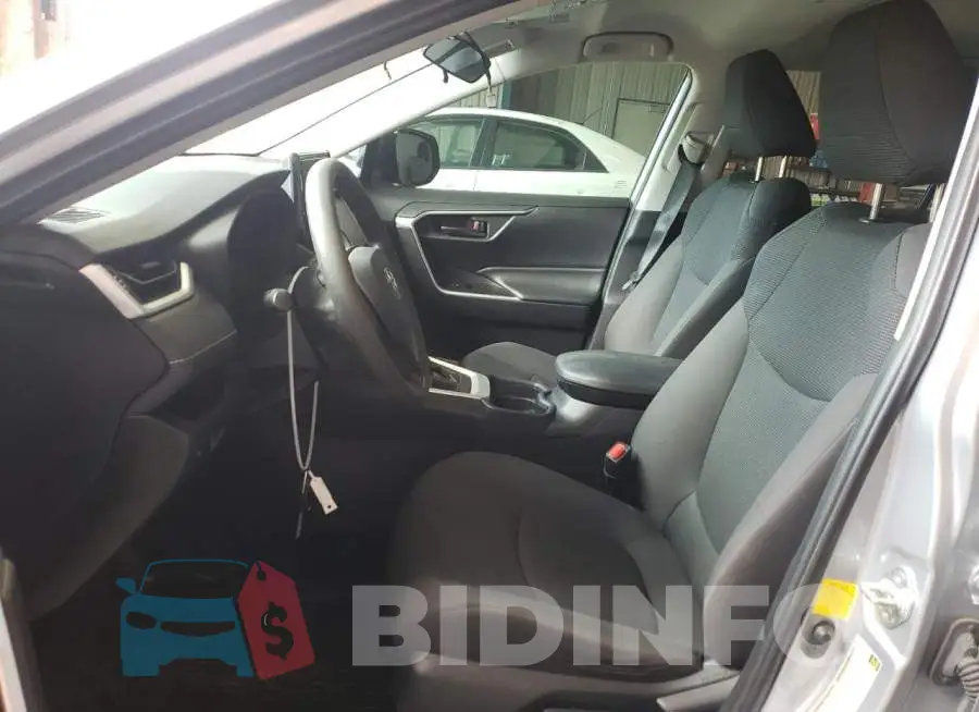 2T3F1RFV6KW048342 Photo# 7