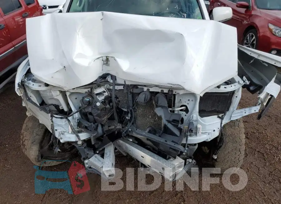 3TYCZ5AN5MT018835 Photo# 11