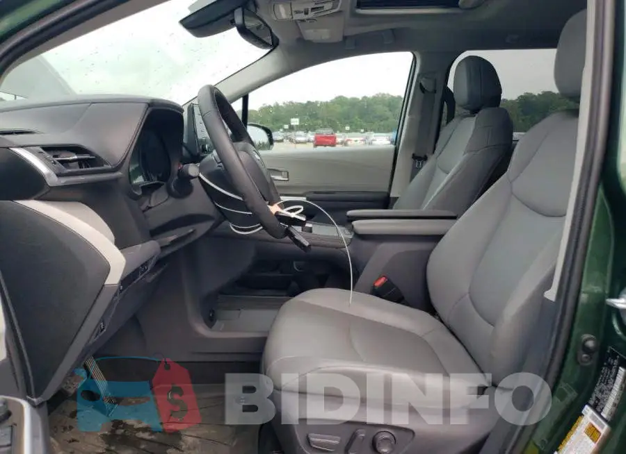 5TDYRKEC1MS065045 Photo# 7