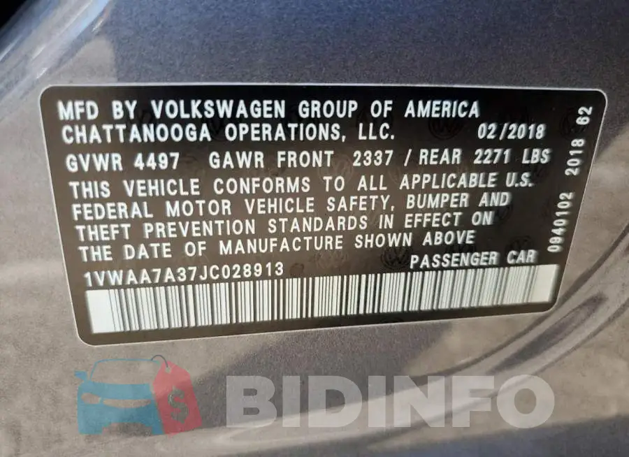 1VWAA7A37JC028913 Photo# 12