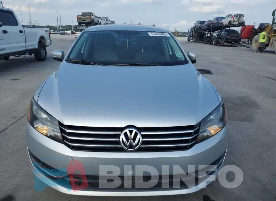 1VWBS7A31EC048355 Photo# 5