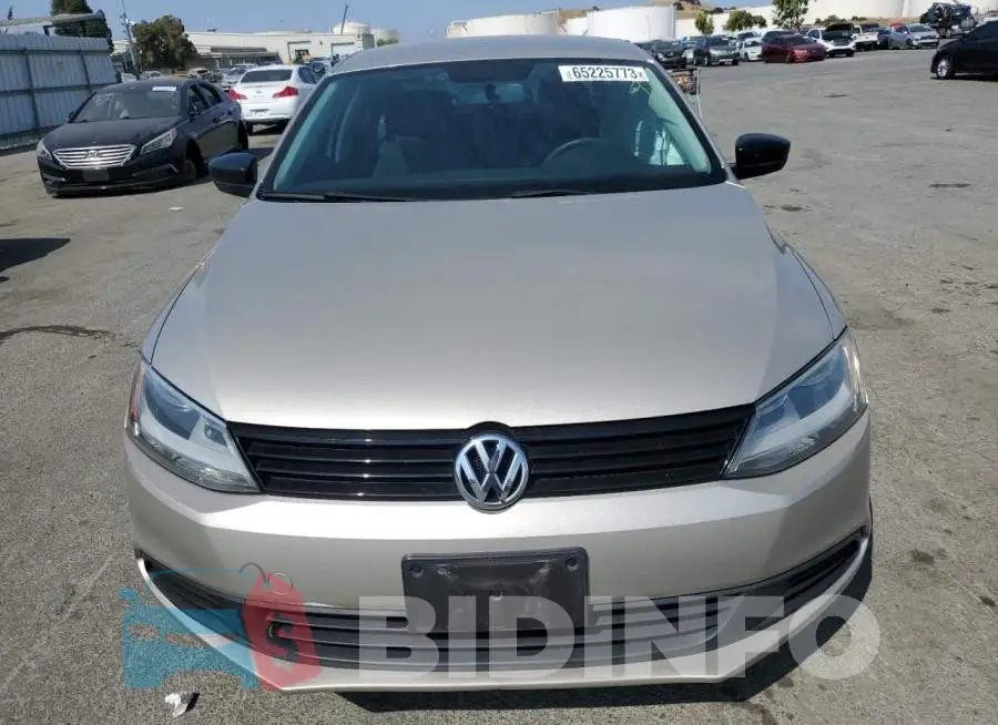 3VW2K7AJ3EM208541 Photo# 5