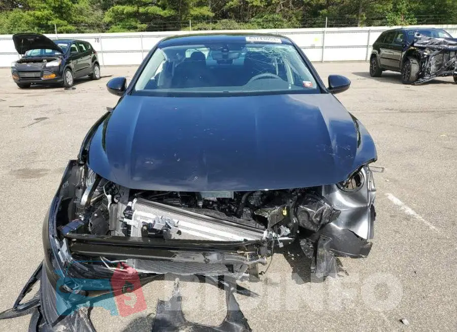 3VW5M7BU0PM040540 Photo# 5