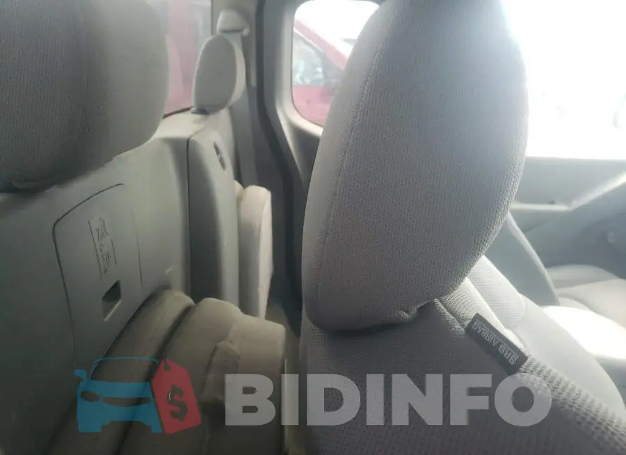 1N6BD0CT7HN772915 Photo# 10