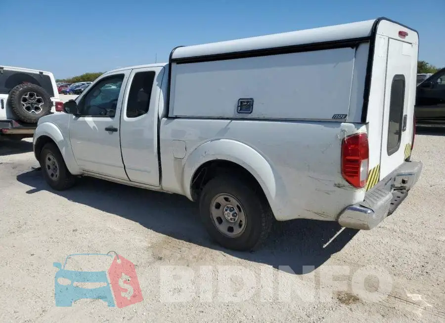 1N6BD0CT8FN753187 Photo# 2