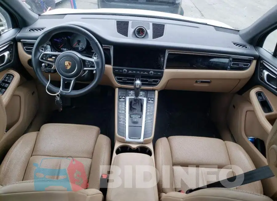 WP1AB2A56MLB31330 Photo# 8