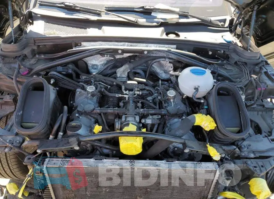 WP1AB2A5XFLB58632 Photo# 12