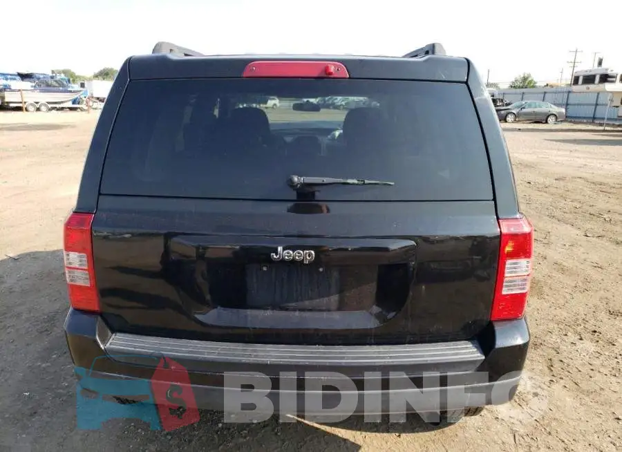 1C4NJRBB2ED774031 Photo# 6