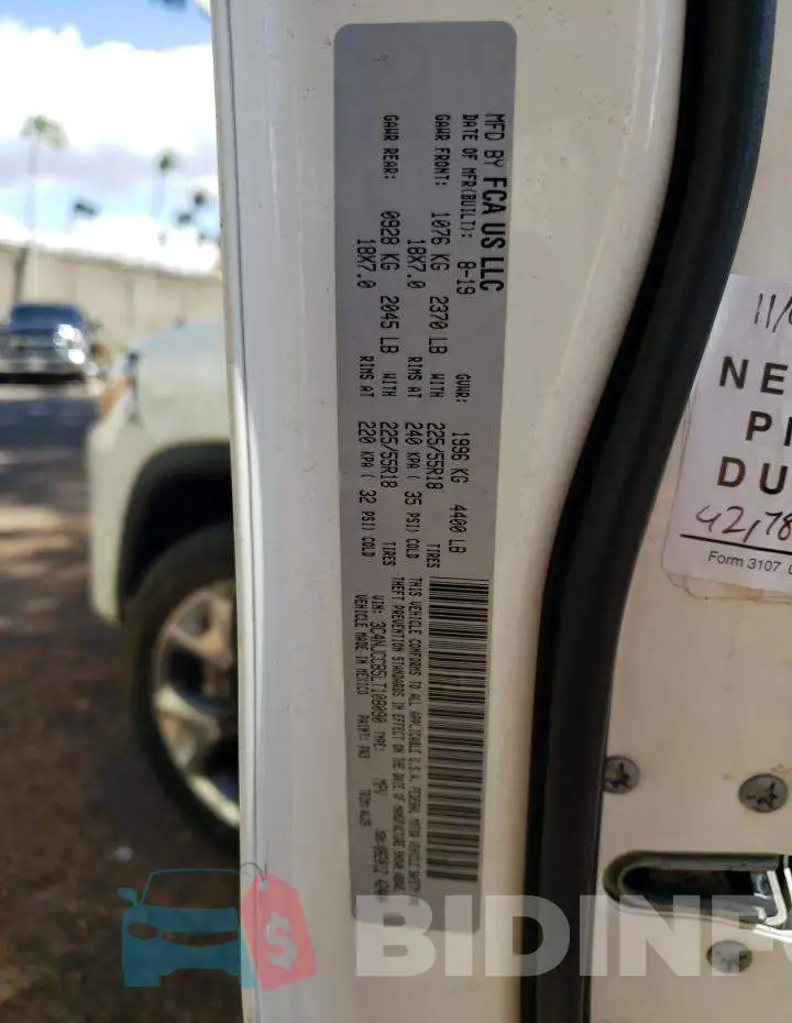 3C4NJCCB5LT108090 Photo# 13