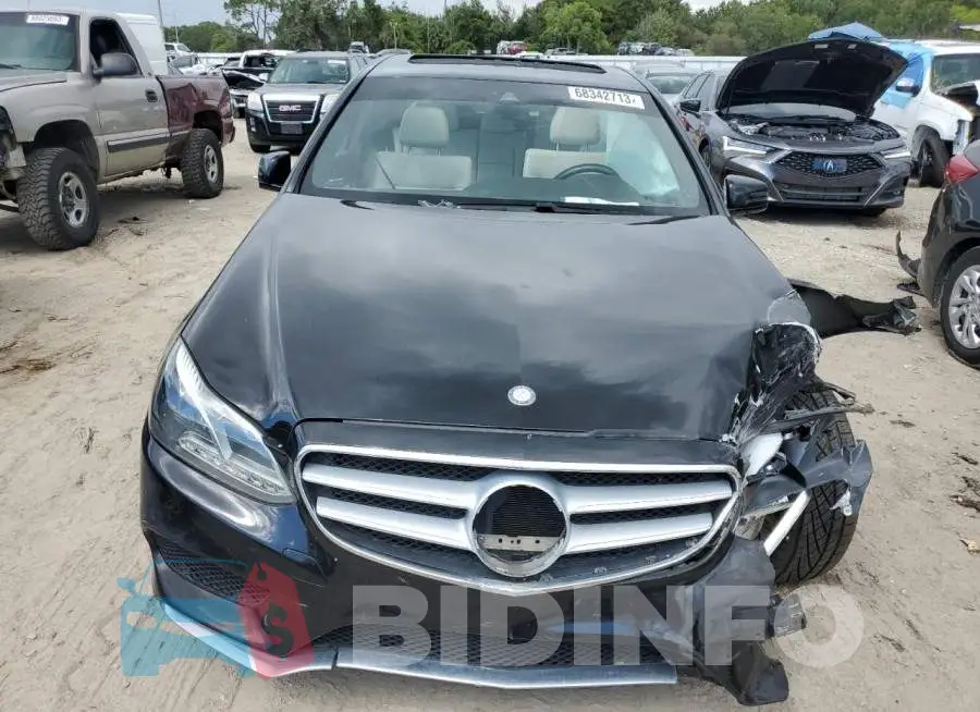WDDHF5KB5FB154607 Photo# 5