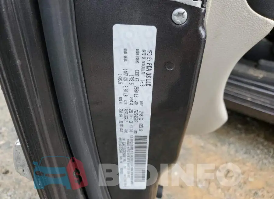 2C4RC1BGXGR294408 Photo# 14