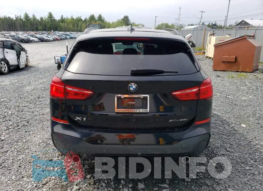 WBXHT3C33J3F03786 Photo# 6