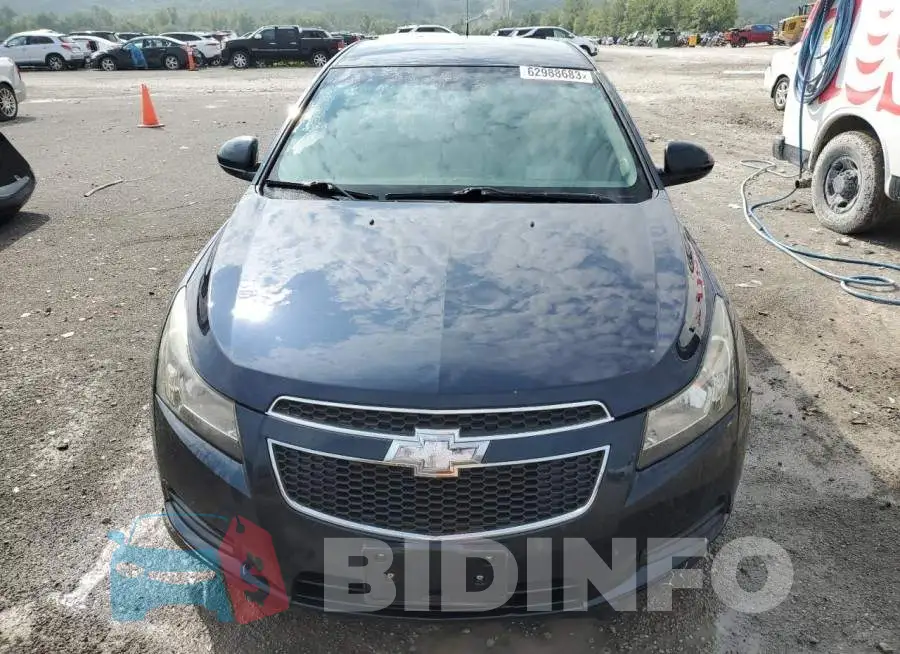 1G1PC5SB4E7149696 Photo# 5