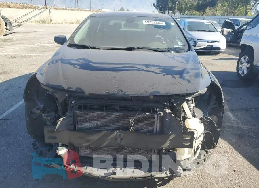 1G1ZD5ST5JF121887 Photo# 5