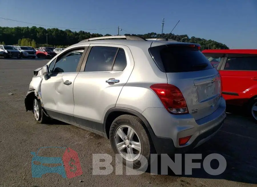 KL7CJLSB5JB717524 Photo# 2
