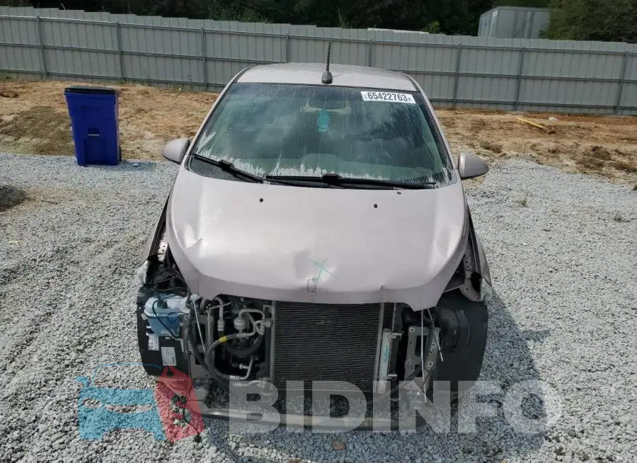 KL8CD6S96EC404404 Photo# 5