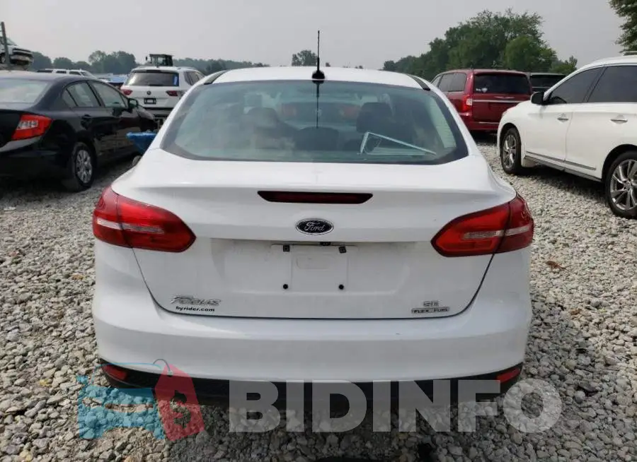 1FADP3F24GL213944 Photo# 6