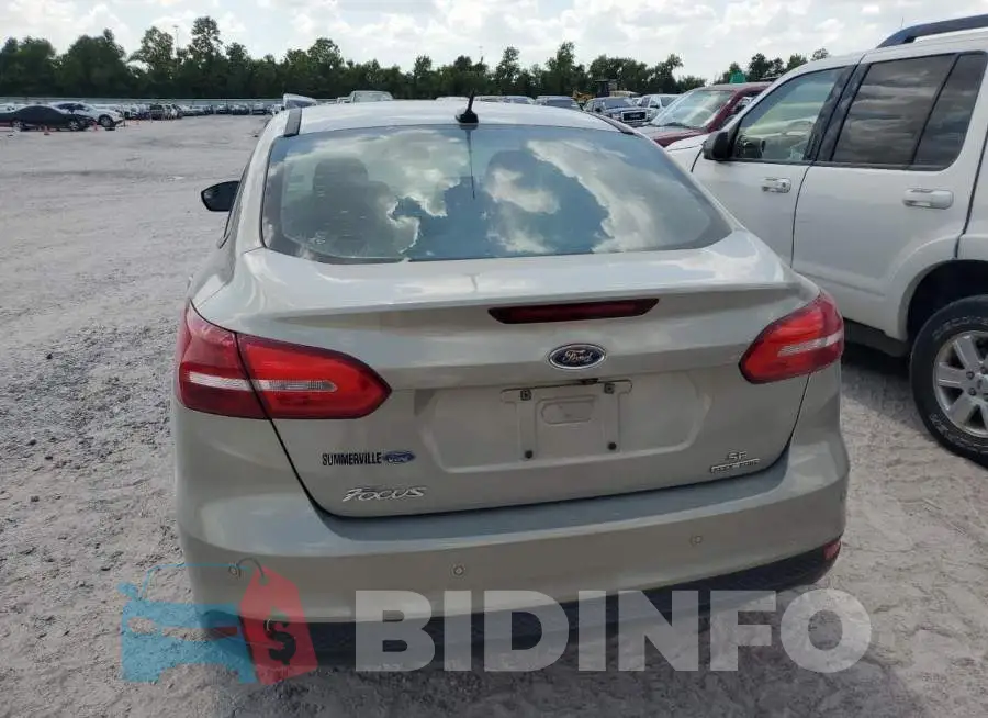 1FADP3F28FL208910 Photo# 6