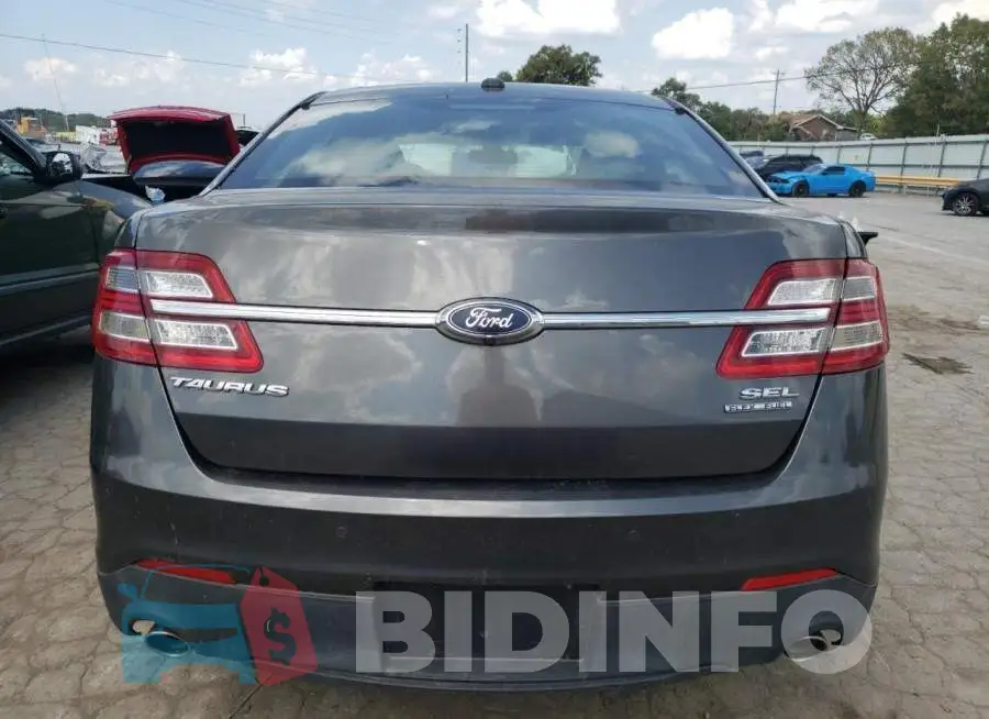 1FAHP2E82JG136783 Photo# 6