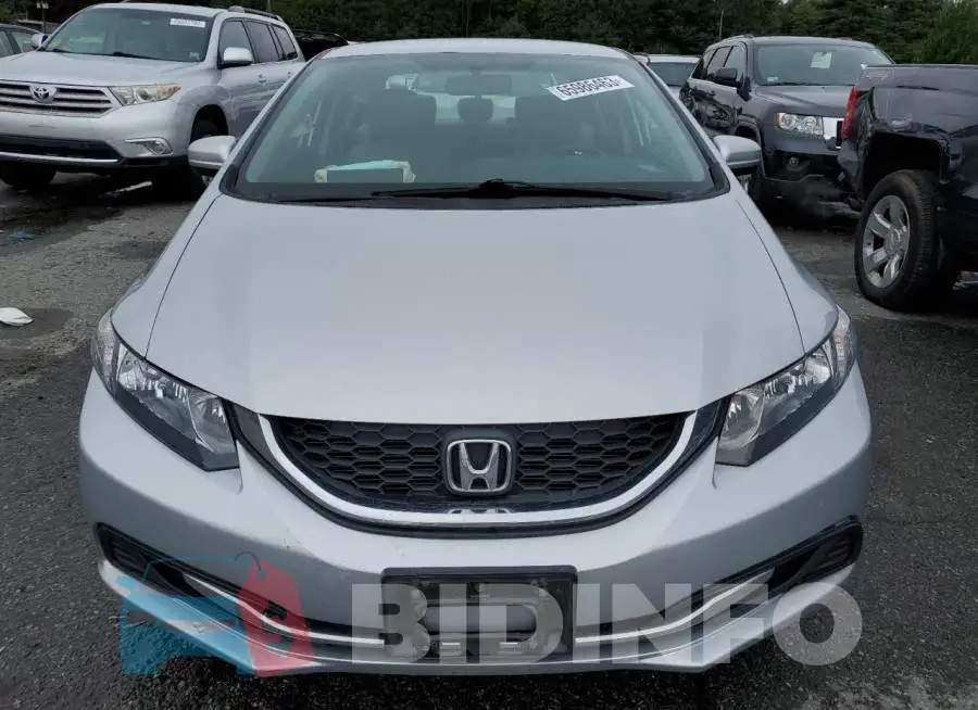 19XFB2F52EE229734 Photo# 5