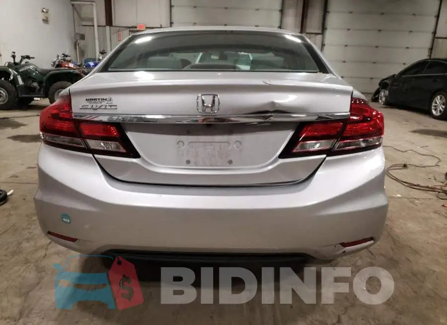 19XFB2F57FE240729 Photo# 6
