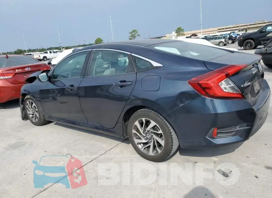 19XFC2F70GE041621 Photo# 2