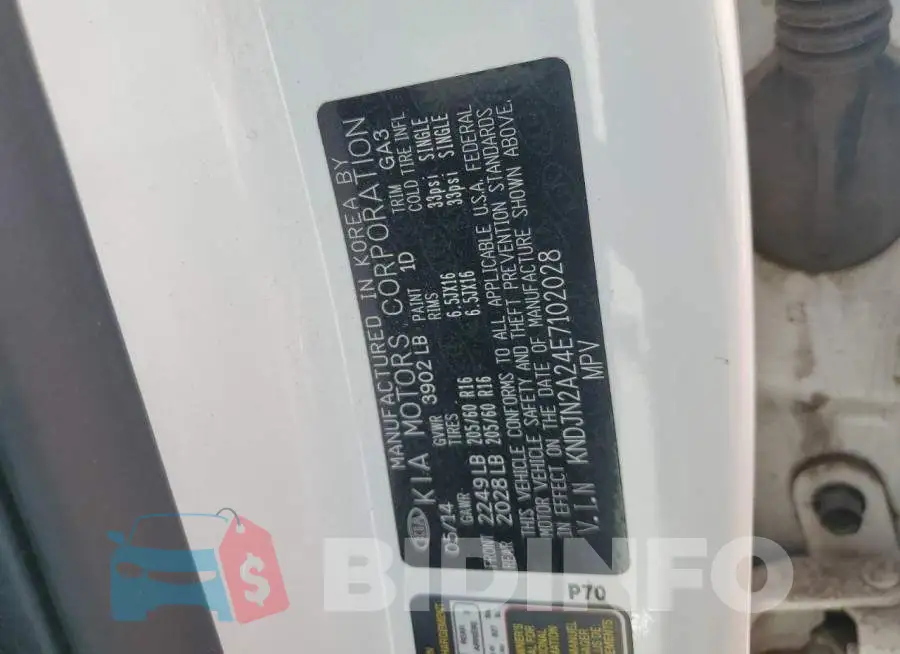 KNDJN2A24E7102028 Photo# 12