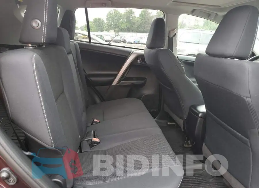 2T3RFREV6JW831918 Photo# 11