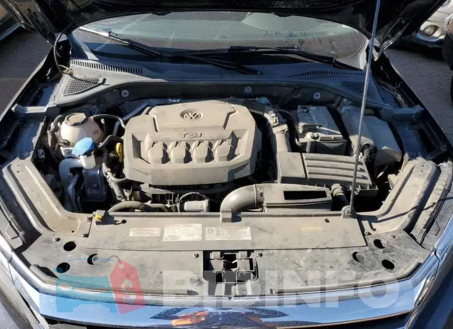 1VWSA7A3XLC010784 Photo# 11