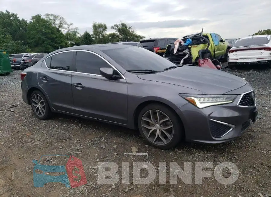 19UDE2F70KA010125 Photo# 4