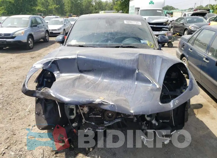 WP1AA2A51MLB13336 Photo# 5