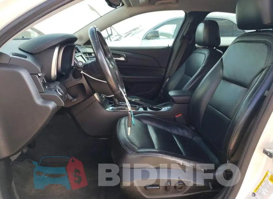 1G11G5SX8EU150583 Photo# 7