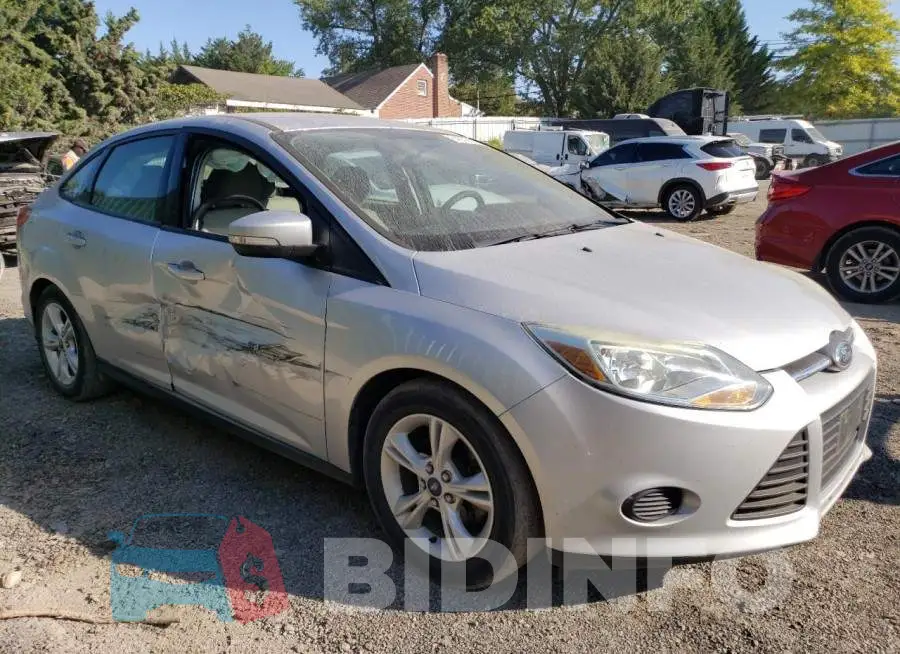 1FADP3F26EL409378 Photo# 4