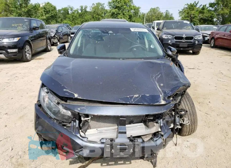 19XFC2F65KE028833 Photo# 5