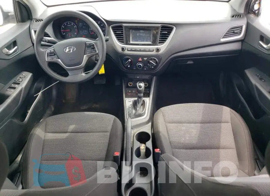 3KPC24A33KE065233 Photo# 8