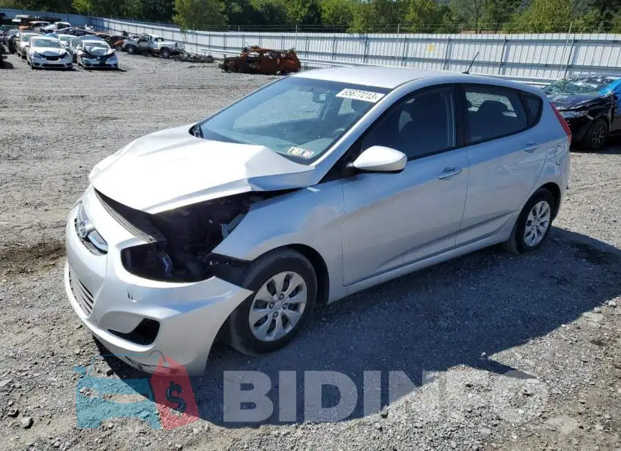 KMHCT5AE7FU230028 Photo# 1