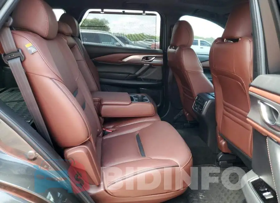 JM3TCBEY6K0326197 Photo# 10