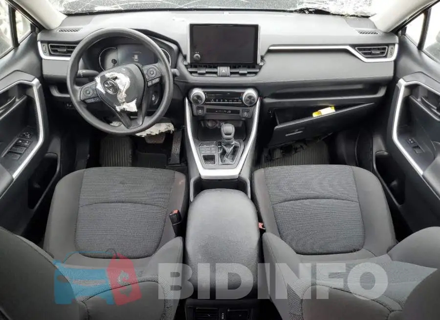 2T3F1RFV4PW338425 Photo# 8