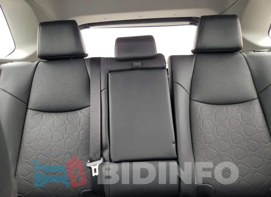 2T3S1RFV2MW201803 Photo# 10
