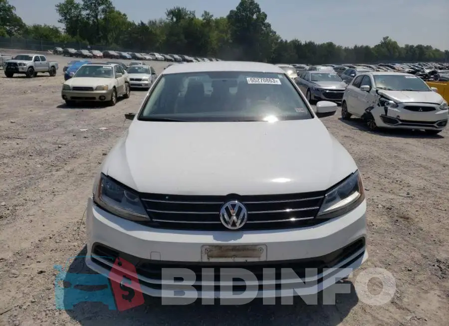3VW167AJ2HM370147 Photo# 5
