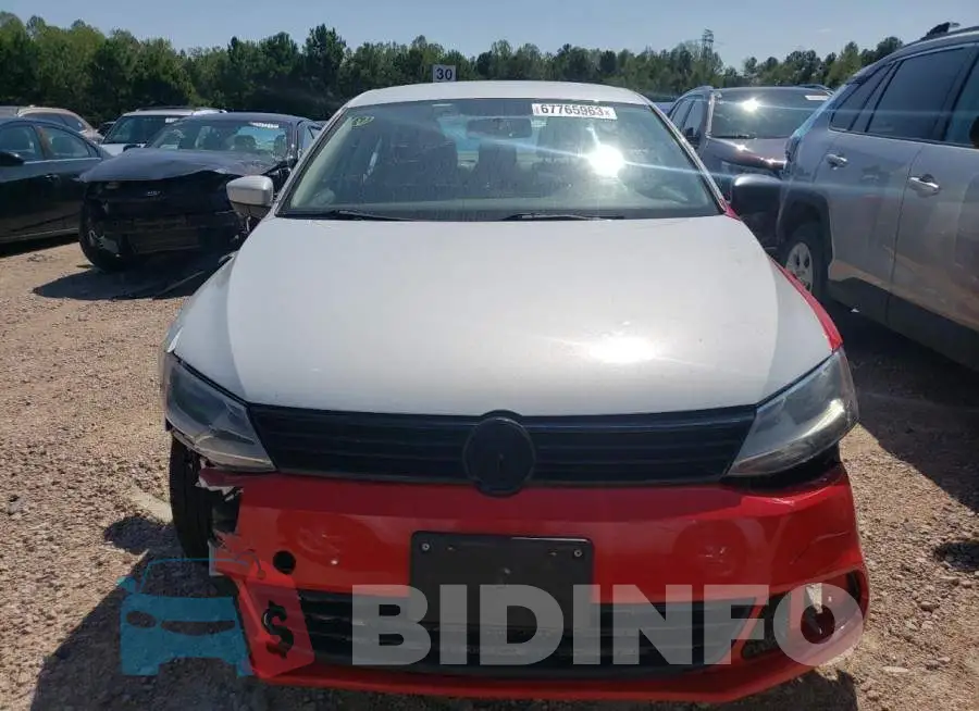 3VW2B7AJ6HM312168 Photo# 5