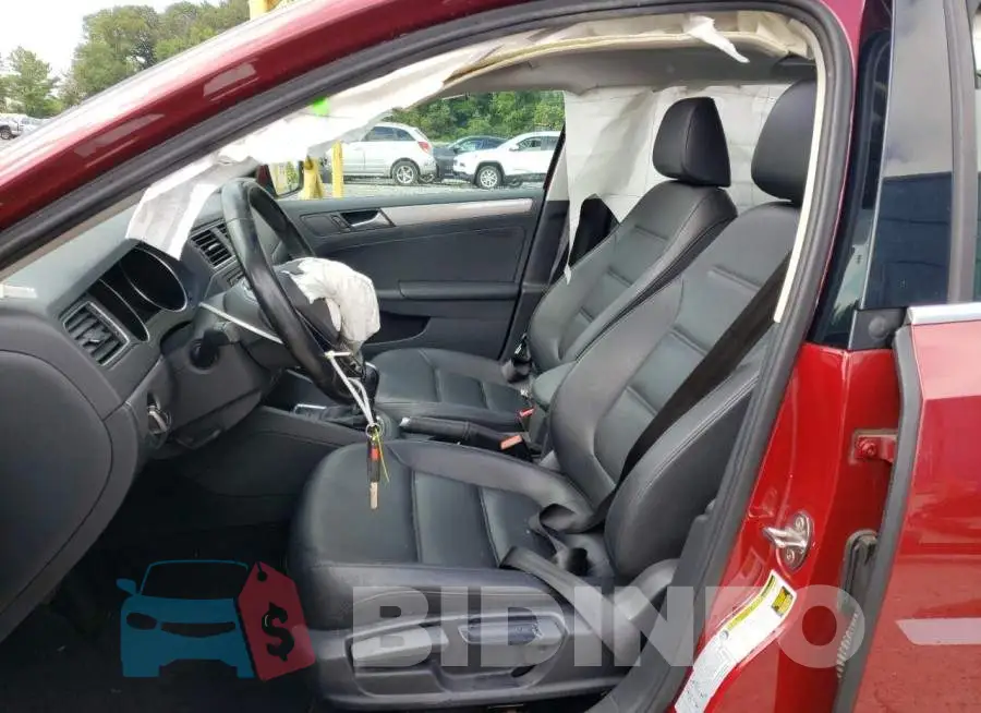 3VWDB7AJ7HM409761 Photo# 7