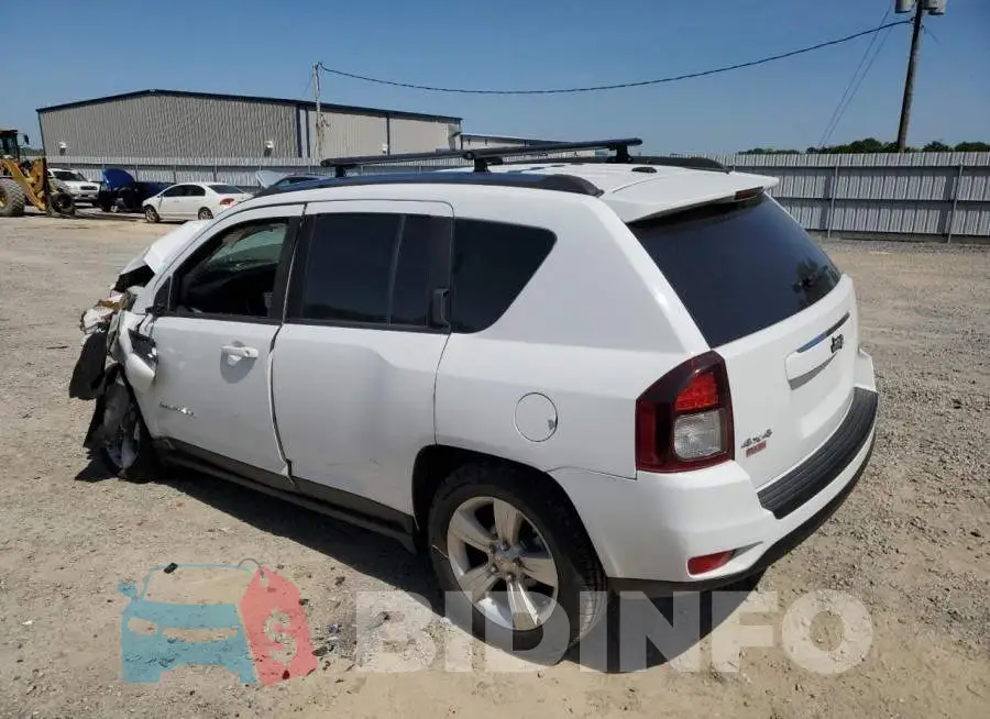 1C4NJDEB7ED693735 Photo# 2