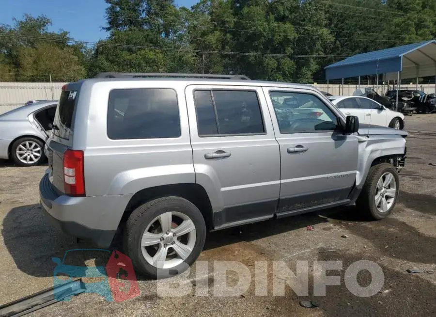 1C4NJPFB6ED887723 Photo# 3