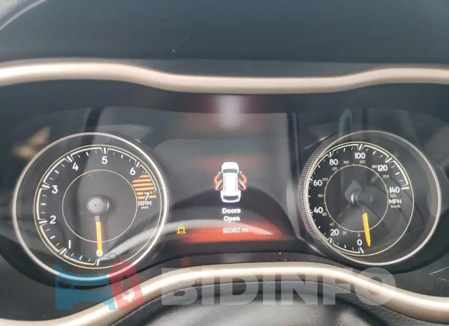 1C4PJLDB9JD563230 Photo# 8