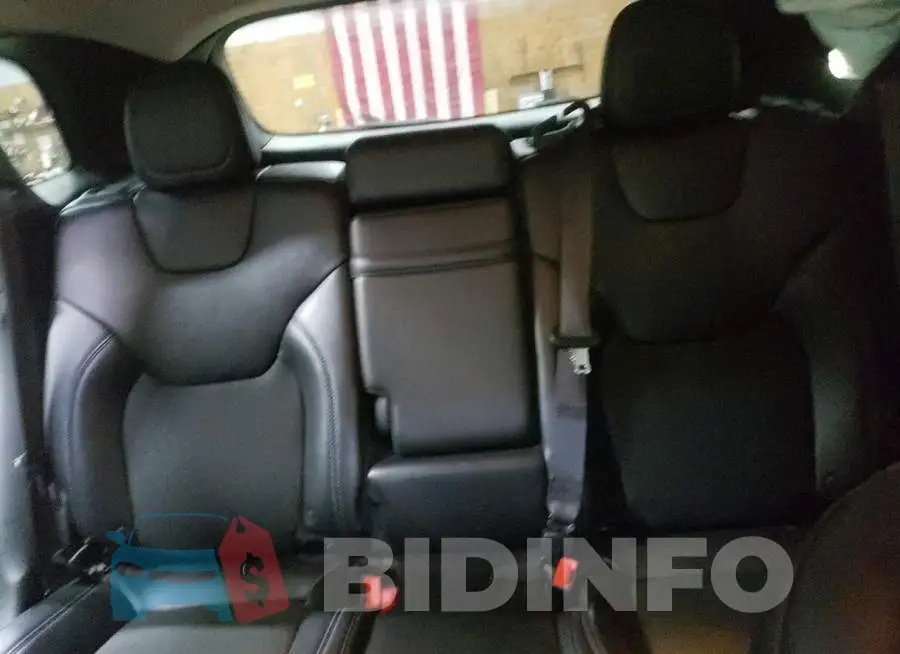 1C4PJMLB5KD309104 Photo# 10